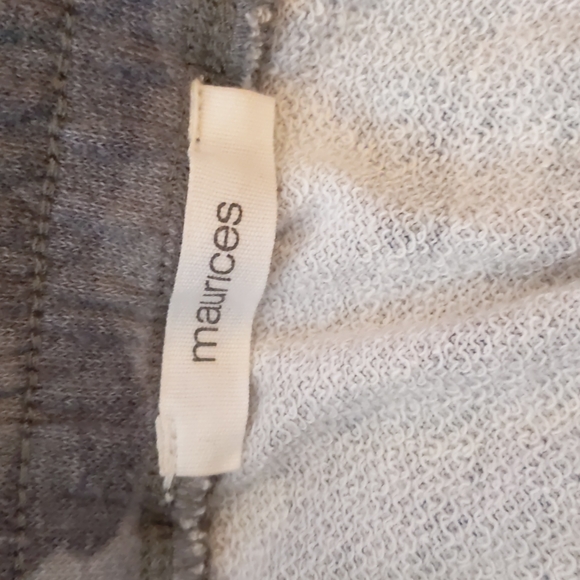 Maurice's camo skirt size xs - Picture 5 of 9